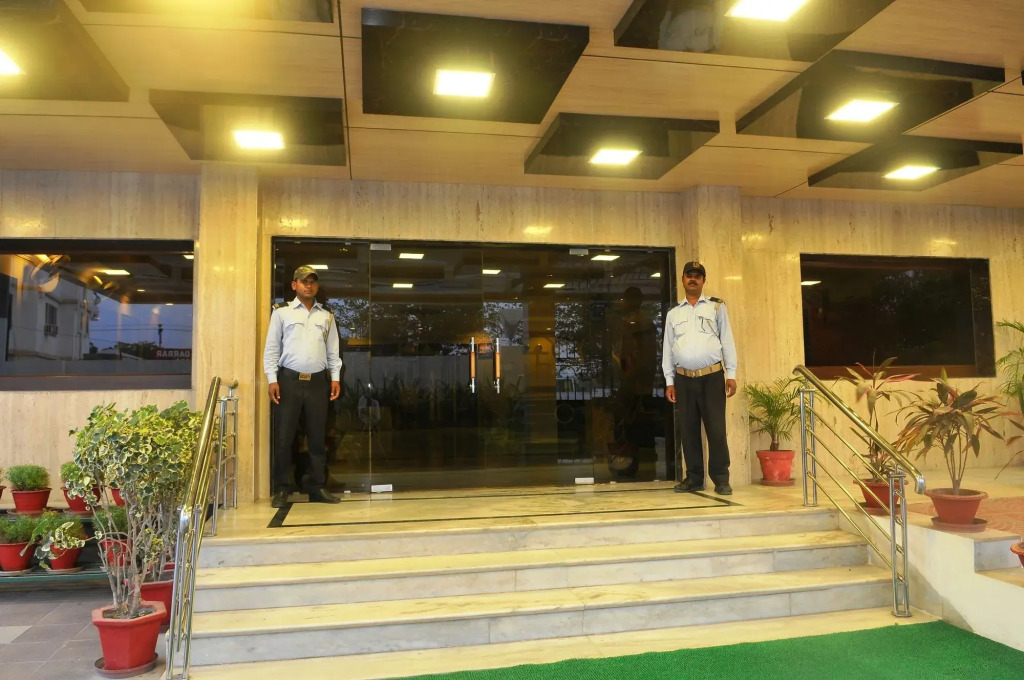 Hotel Taj Darbar