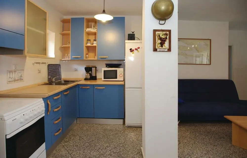 Amazing Home In Postira