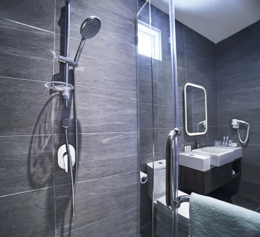 Urban H Hotel