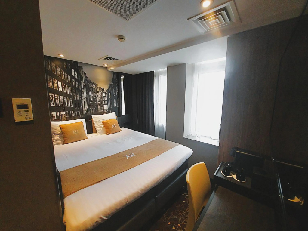 XO Hotels Infinity