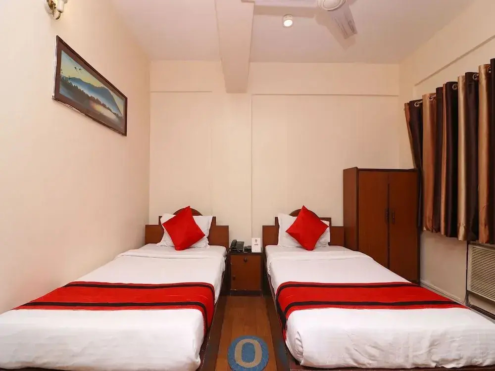OYO 3055 Hotel Beeu