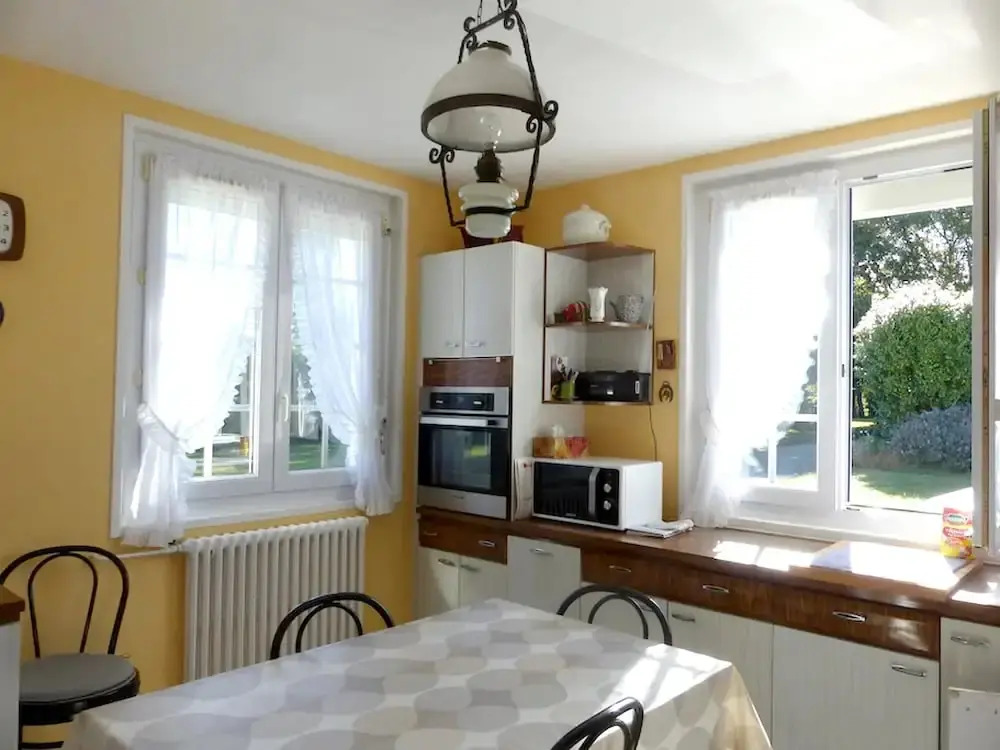 House With 3 Bedrooms in Lanvéoc, With Wonderful City View and Enclose