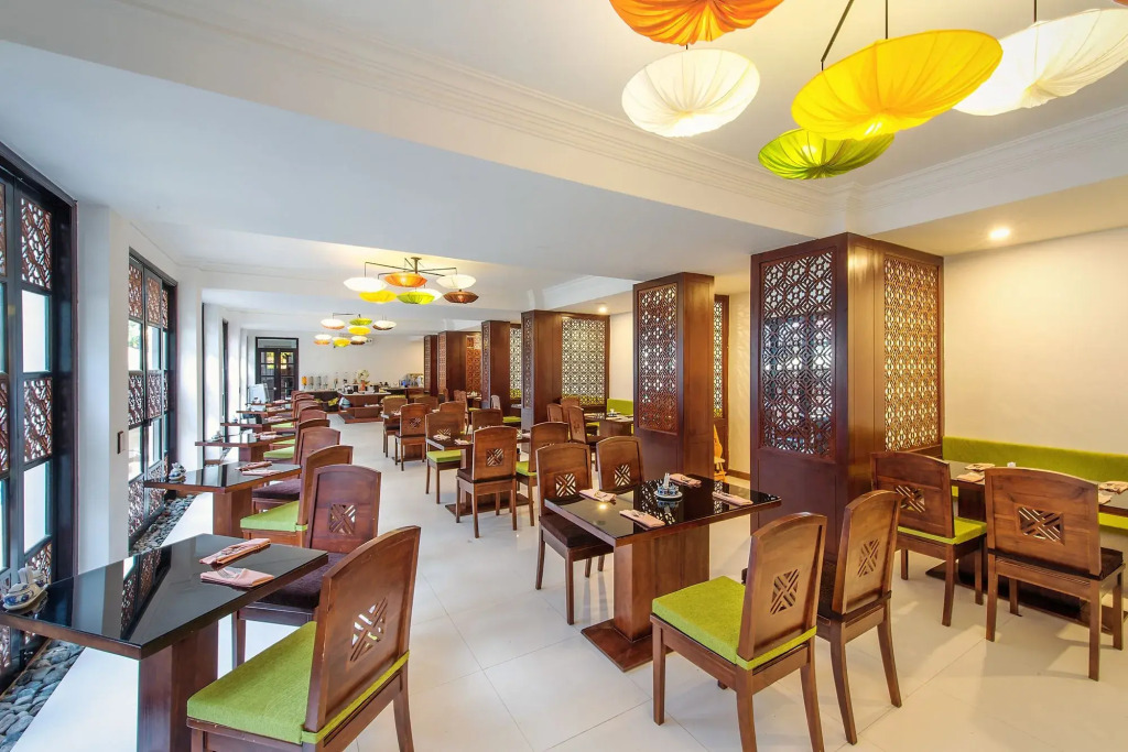Vinh Hung 2 City Hotel