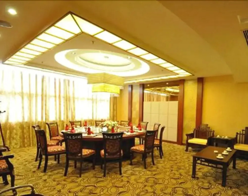 Shanghai Qishan Hotel
