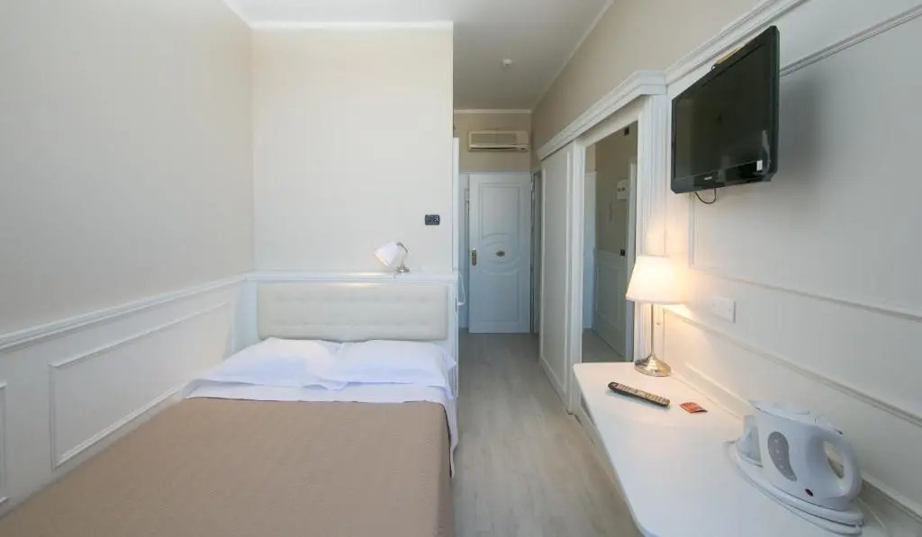 Hotel Ariston
