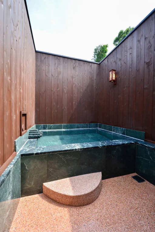 Hakone Onsen Ryokan Yaeikan