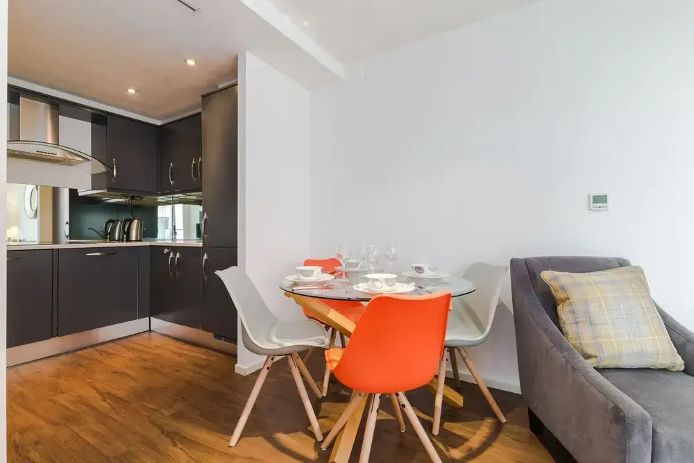 Bijou Delight by Austin David Apartments