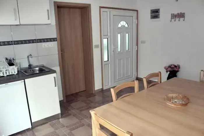 Apartment Elena