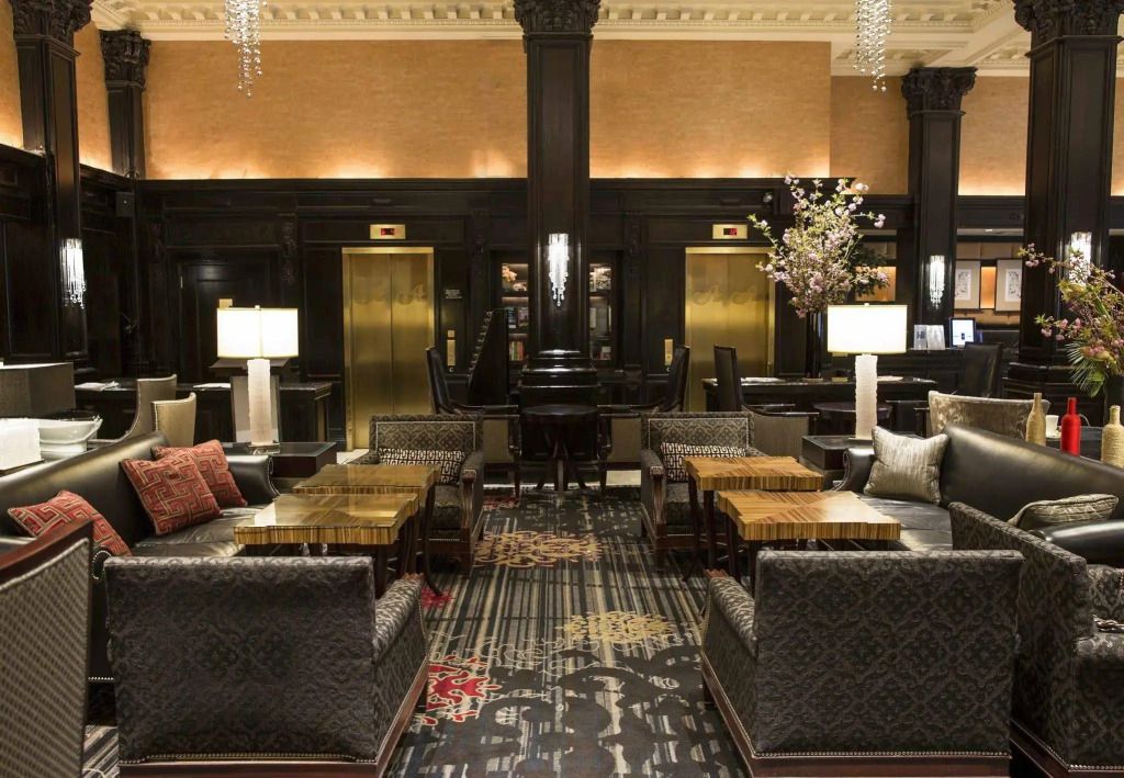 The Algonquin Hotel Times Square, Autograph Collection