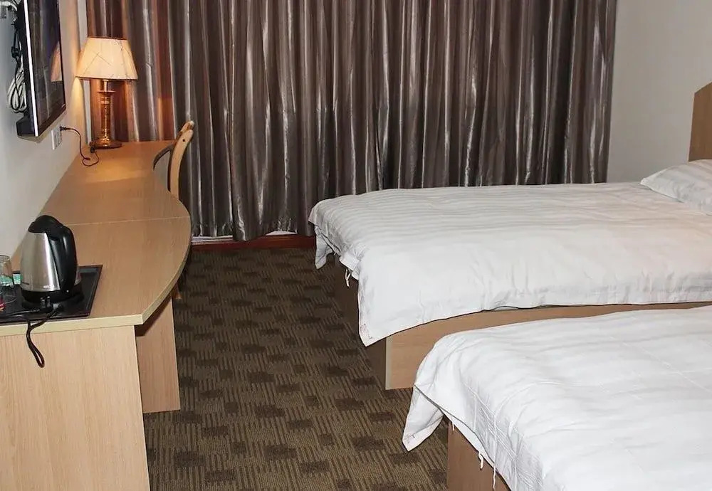 Shanghai Guanglanyuan Hotel