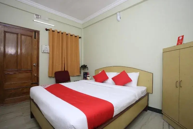 OYO 14566 Sunshine Residency