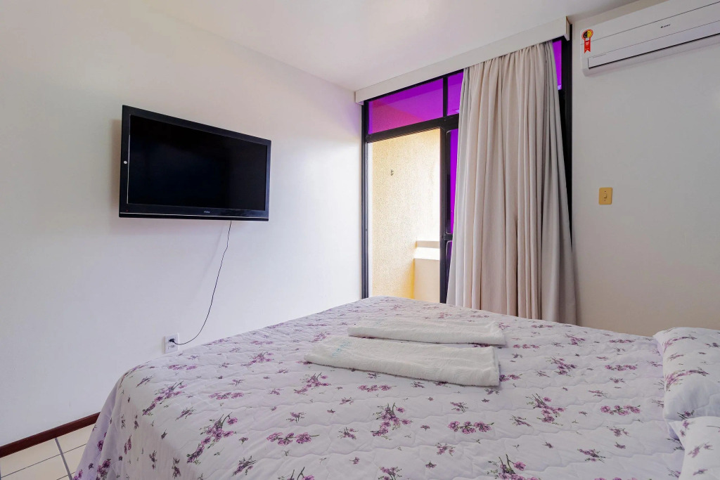 Gb81 Apartamento Duplex 2/4 A 50m Da Praia   Guarajuba