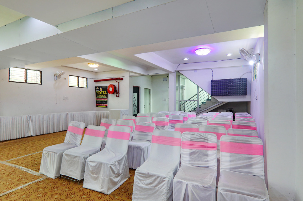 FabHotel Lumbini International - Nr Sarnath Museum