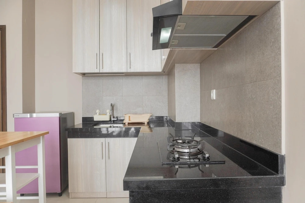 Well Design And Homey 1Br Ciputra International Apartment