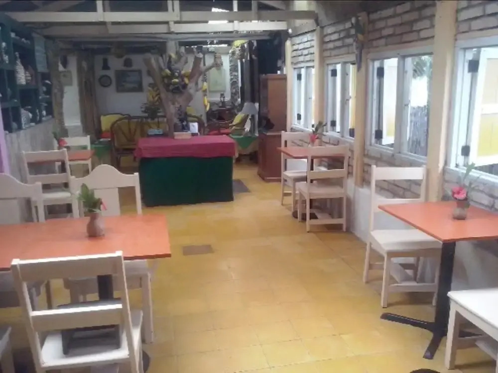 Caribbean Coral Inn Tela