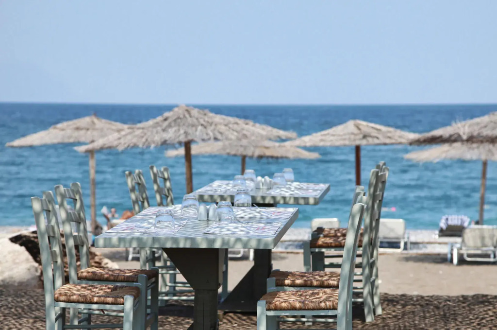 Thalatta Seaside Hotel