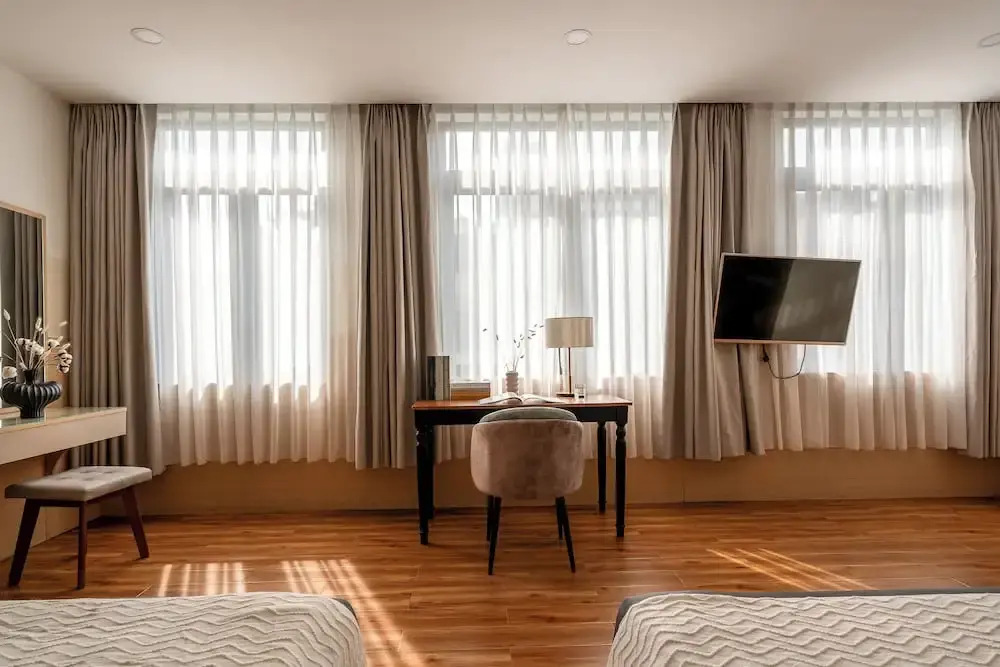 Tago Airport Hotel