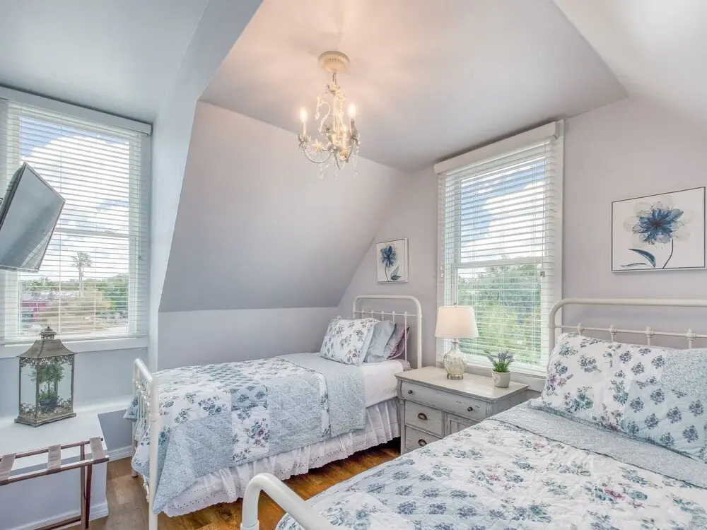 Updated Historic W/ 2 Units & Private Balcony 3 Bedroom Home
