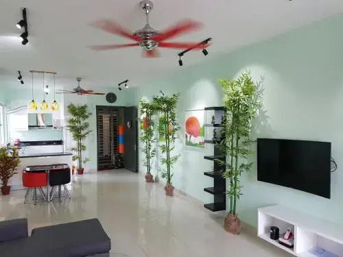 Garden Apartment at Zenith