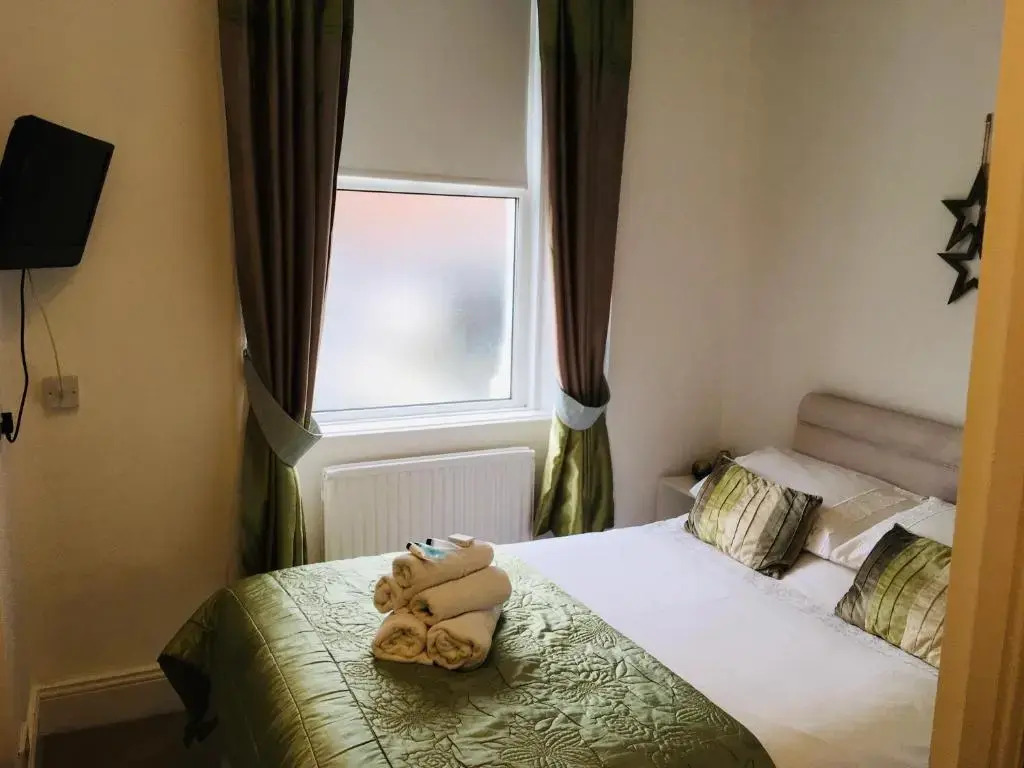 Oak Alyn Hotel