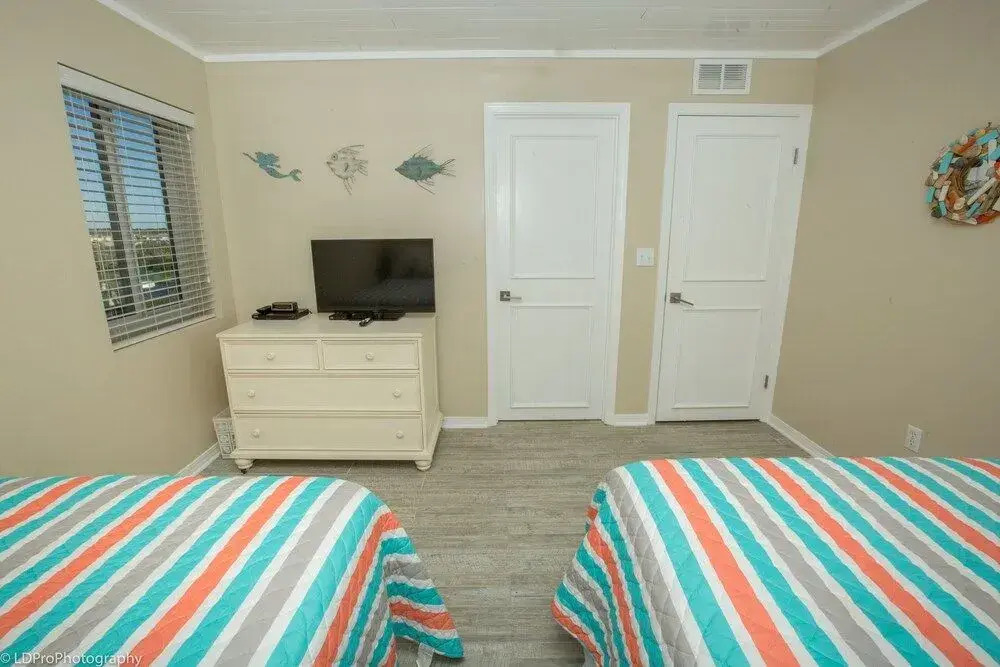 Destin Towers 61 2 Bedroom Condo by RedAwning