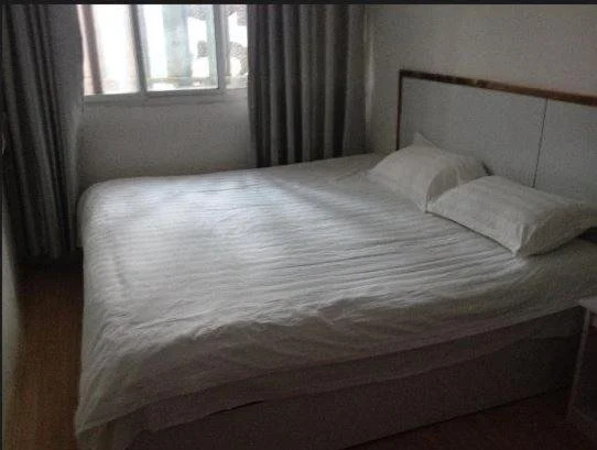 Lejia Express Inn