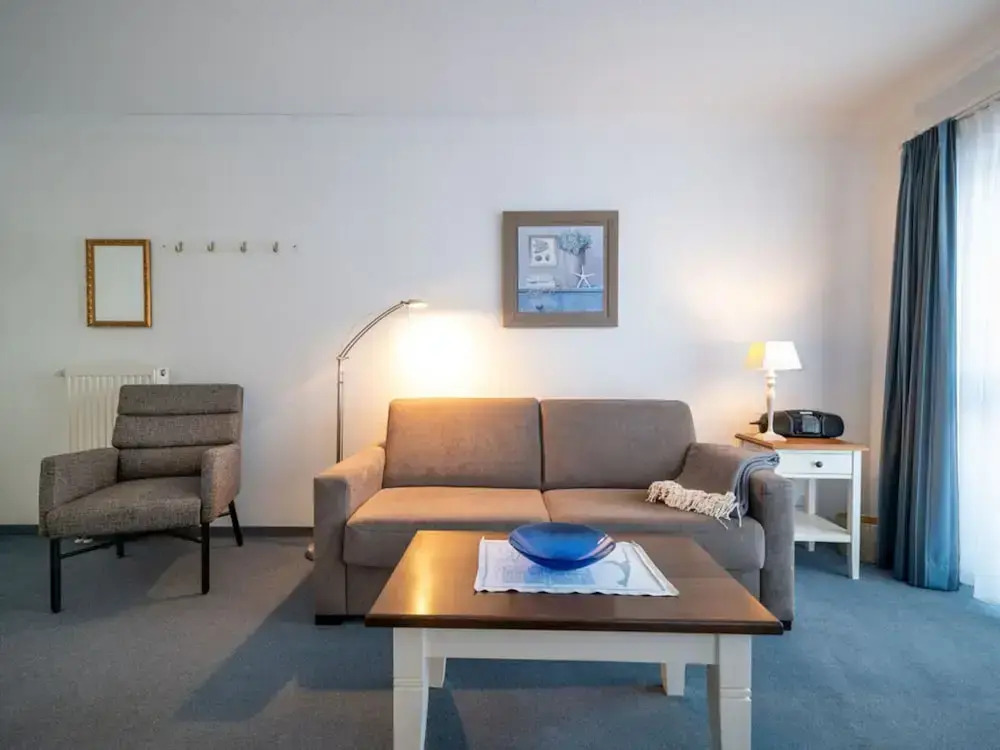 Hoppe 9 Modern Retreat