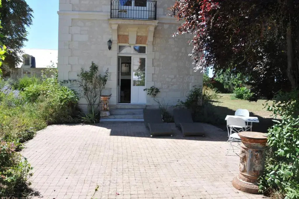 La Terrasse de L'Orangerie du Château - Art Nouveau - GITE 2 Personnes