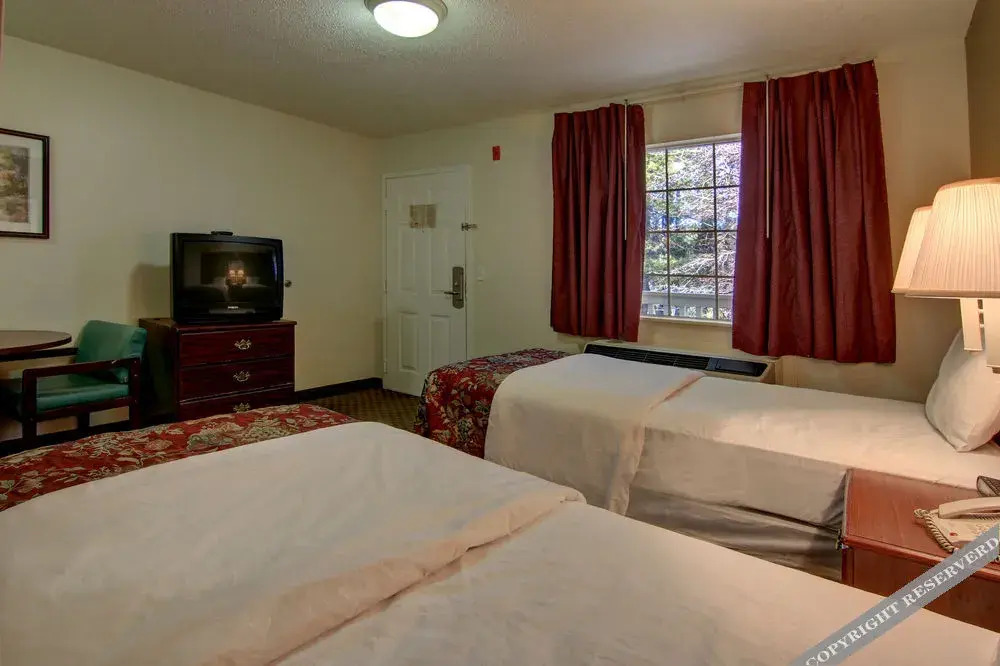 InTown Suites Extended Stay Atlanta GA - Suwanee