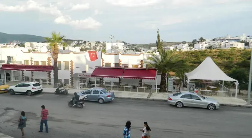Ugur Hotel