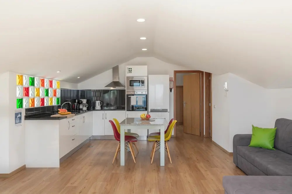 Casa Strelitzia by An Island Apart