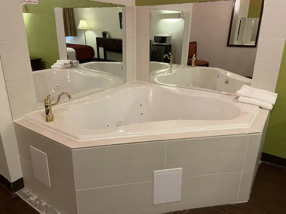 Travelodge Cleveland Willoughby