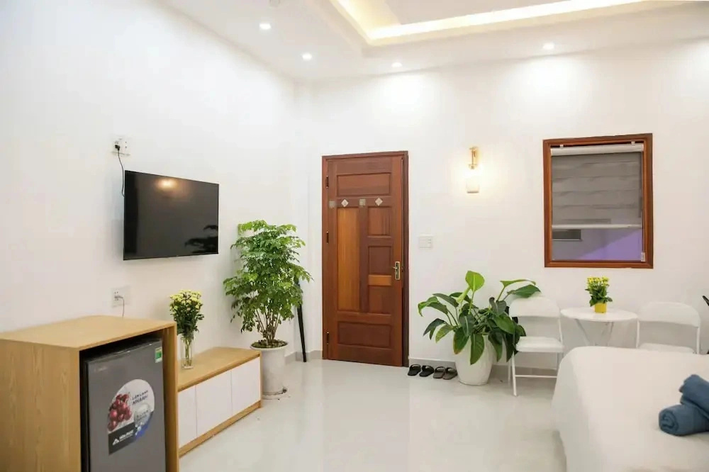 Lavi home