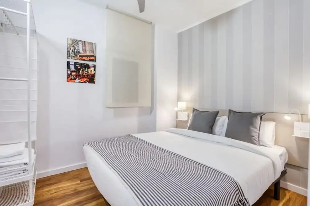 Nice and Cozy 4 Bedroom in Sants-montjuic BCN