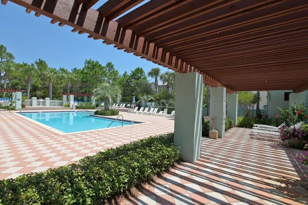 Bright Santa Rosa Beach Villa with community pools & hot tub - Next to Gulf
