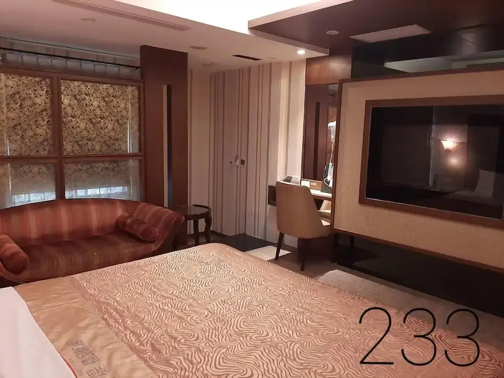 Chateau Motel & Spa