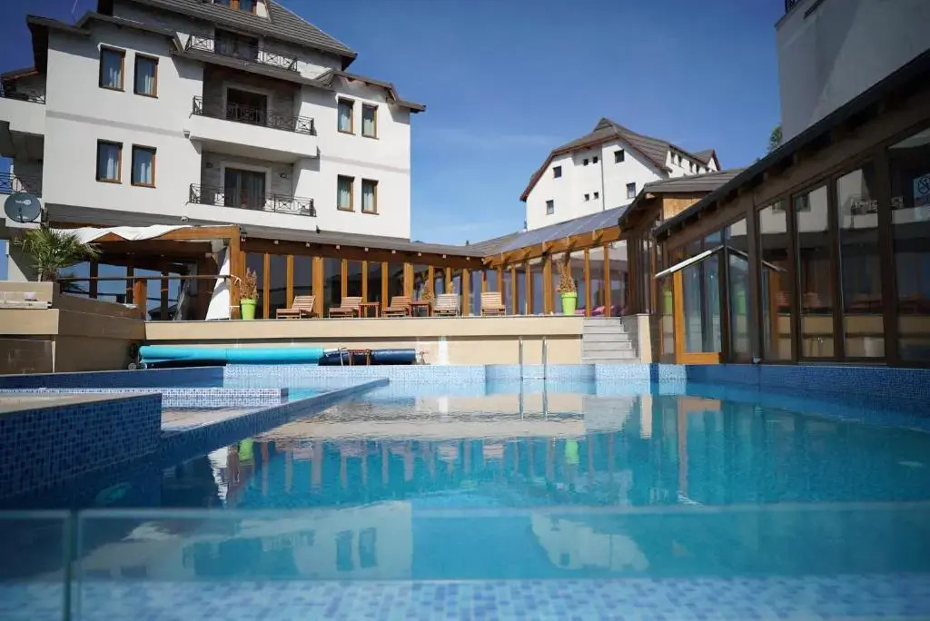 Premier 24 Milmari Kopaonik