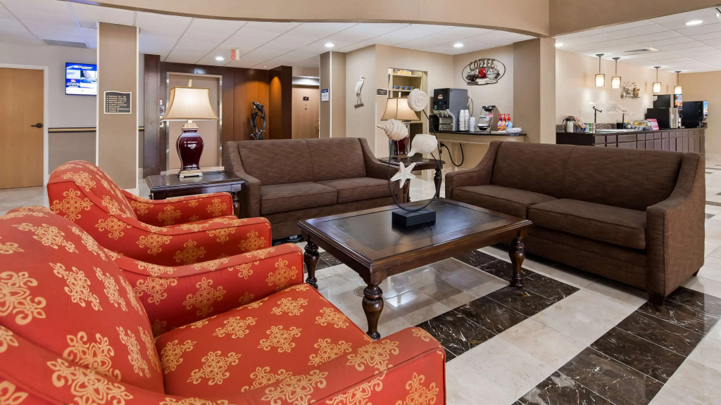 Best Western Plus Ambassador Suites