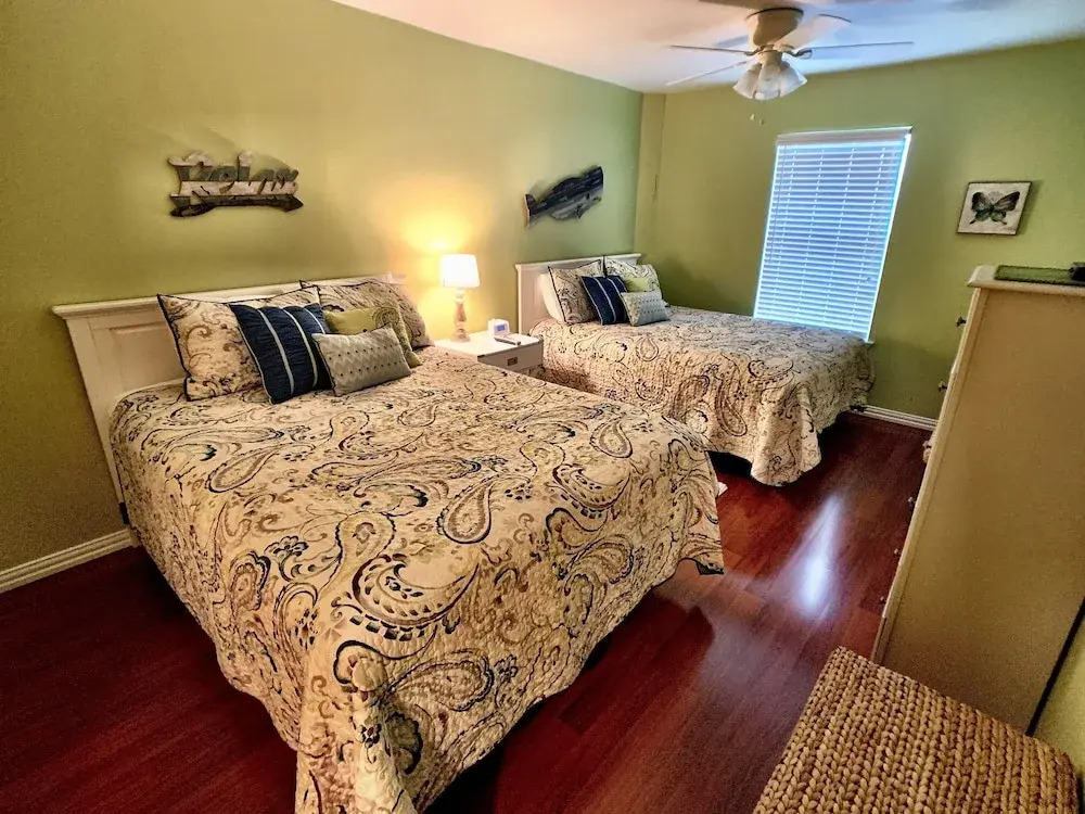 Looney Dunes - 3 Br Home