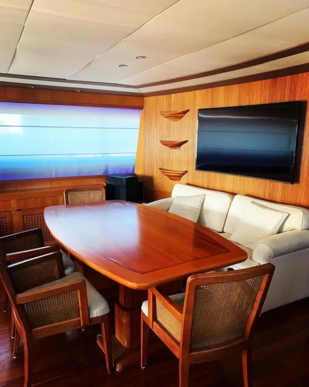 Davidon Yacht