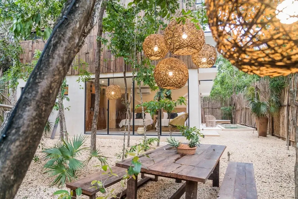 Kataleya Gardens 103 y 201 By Lockey