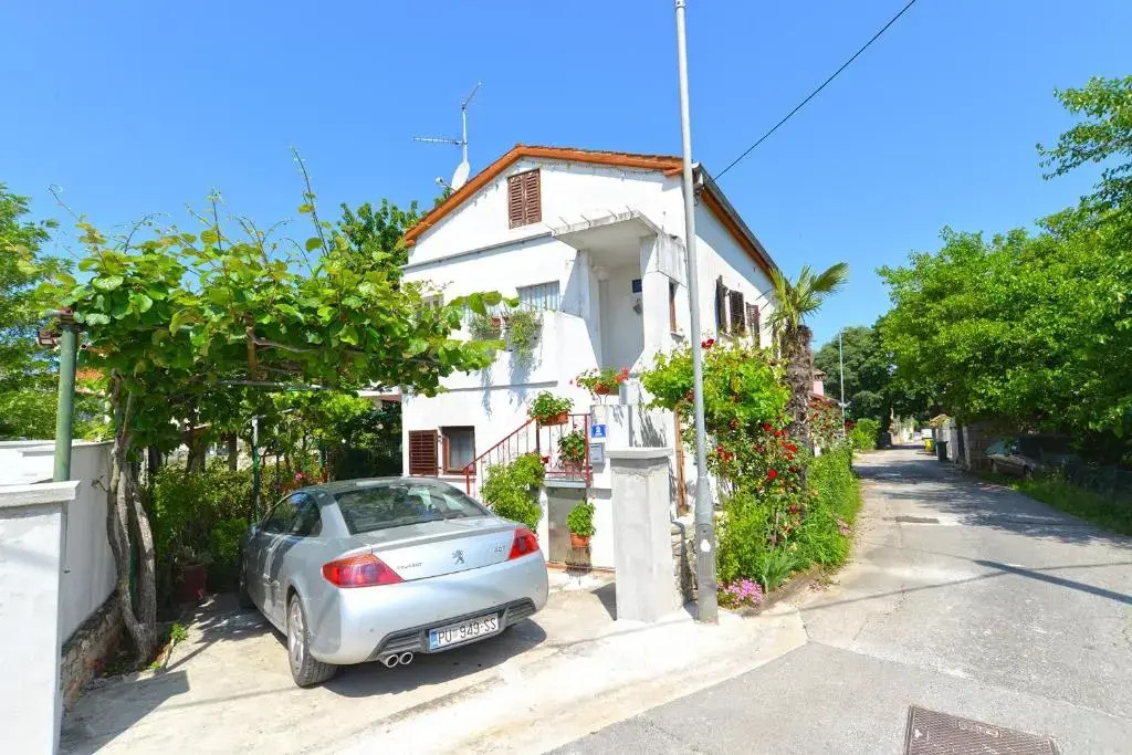 Apartment Danica 358