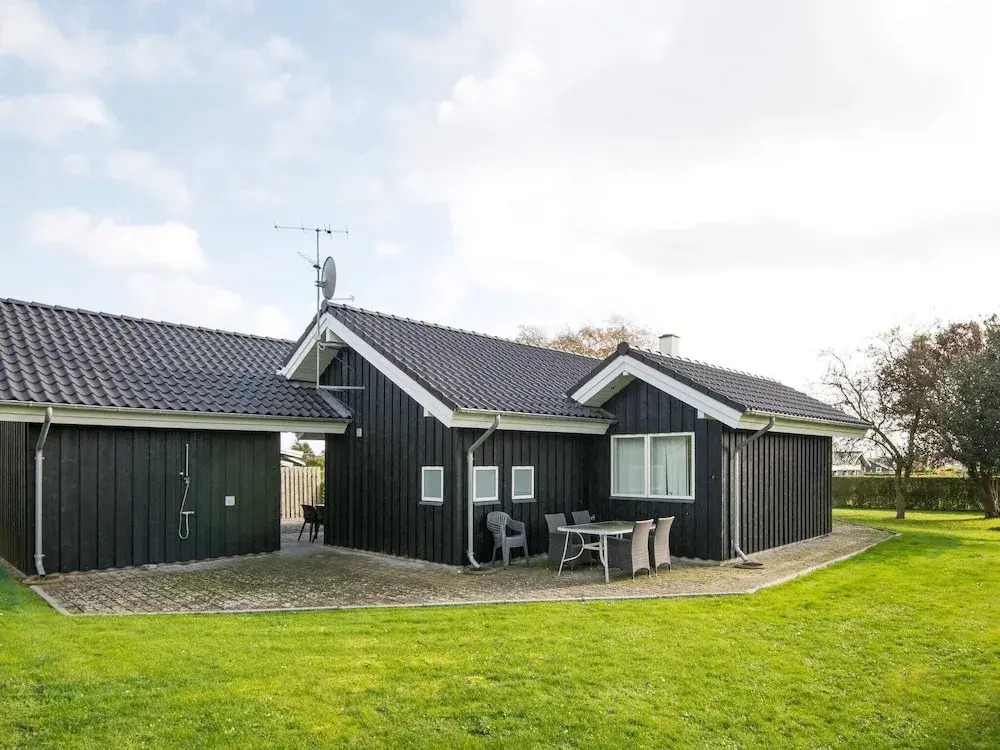 Modern Holiday Home in Juelsminde with Sauna