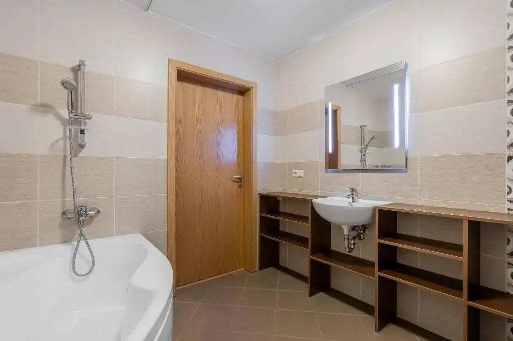 Liuks Ajerų apartamentai 82 kv Beachfront