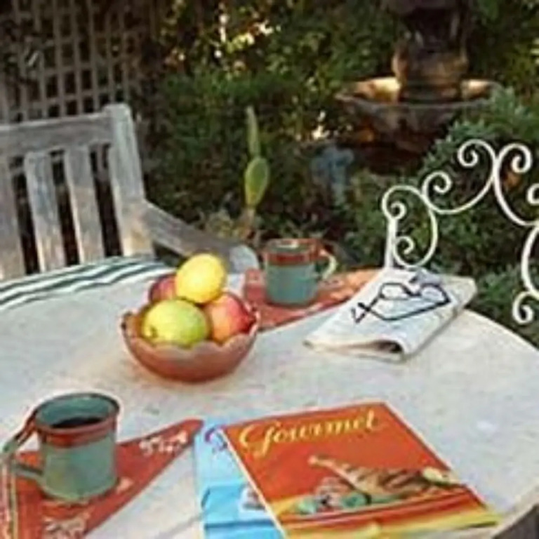Chelsea Garden Inn