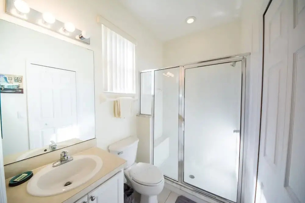 5BR Calabay Parc Pool Home 513 by OVRH