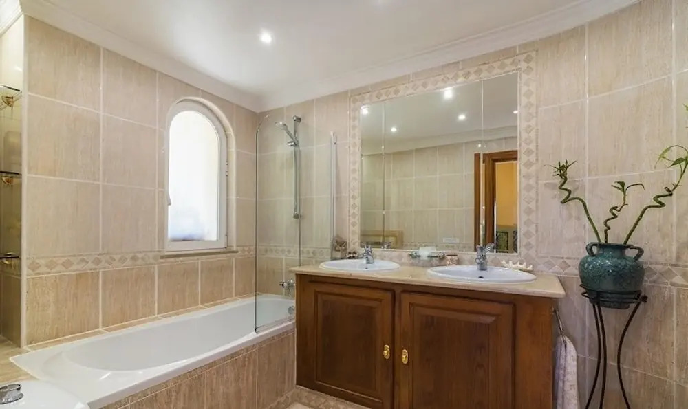Villa With 4 Bedrooms in Almancil, With Private Pool, Enclosed Garden and Wifi - 5 km From the Beach