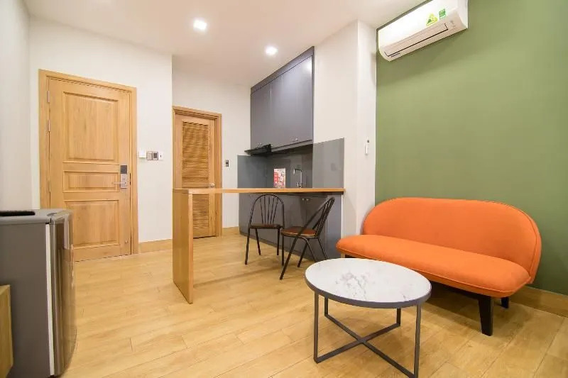 Reddoorz Plus Near Cau Ong Lanh