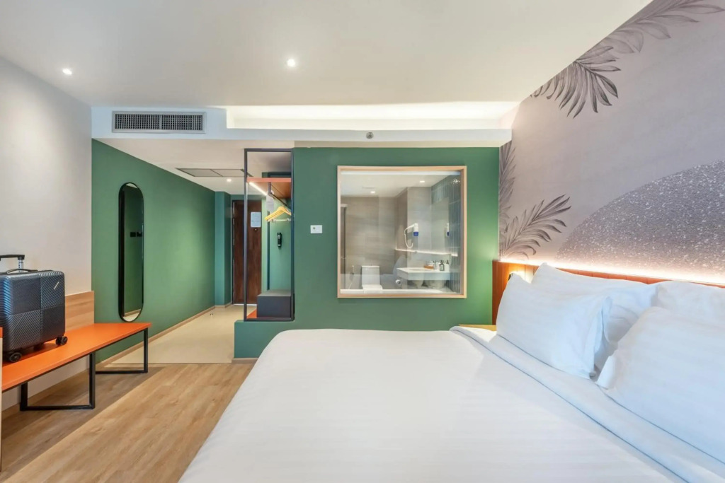 Buri Sriphu Hotel