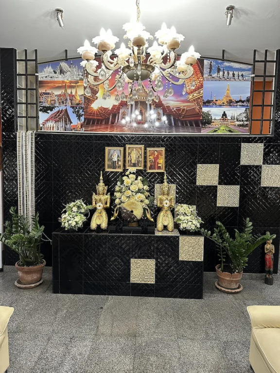 Nid Huahin Hotel